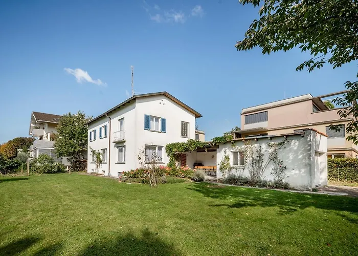 Haus Im Zentrum Mit Garten Holiday home